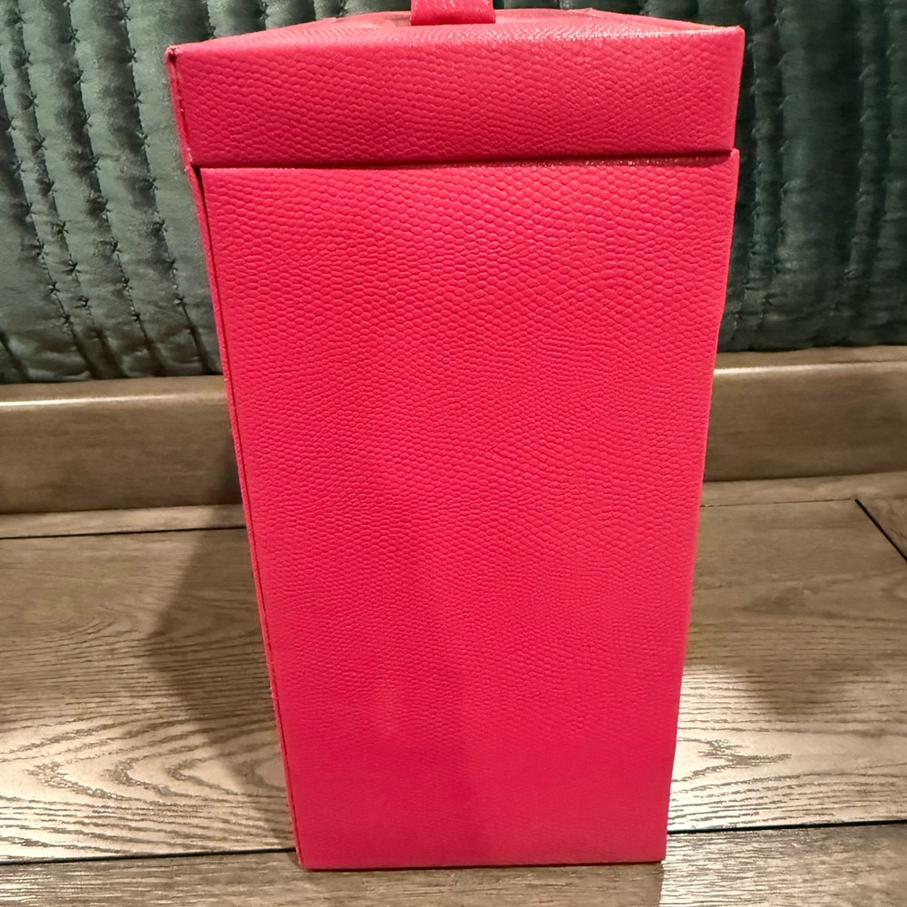 Elegant Pink Jewelry Box - Picture 9 of 10